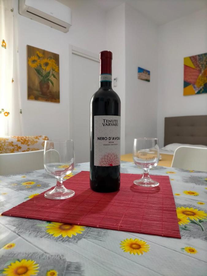 Girasole Holiday Чефалу Екстериор снимка
