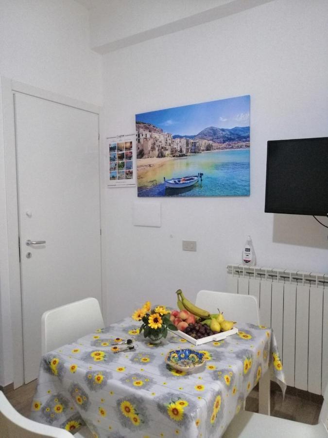 Girasole Holiday Чефалу Екстериор снимка